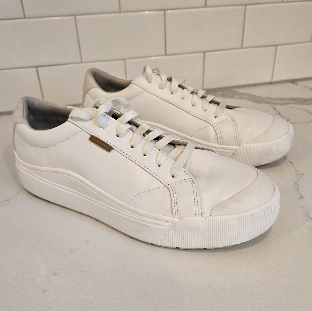 Dr. Scholl's White Platform Sneakers 10M